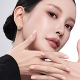 Dewy Bold Pierce-Contrast Edition